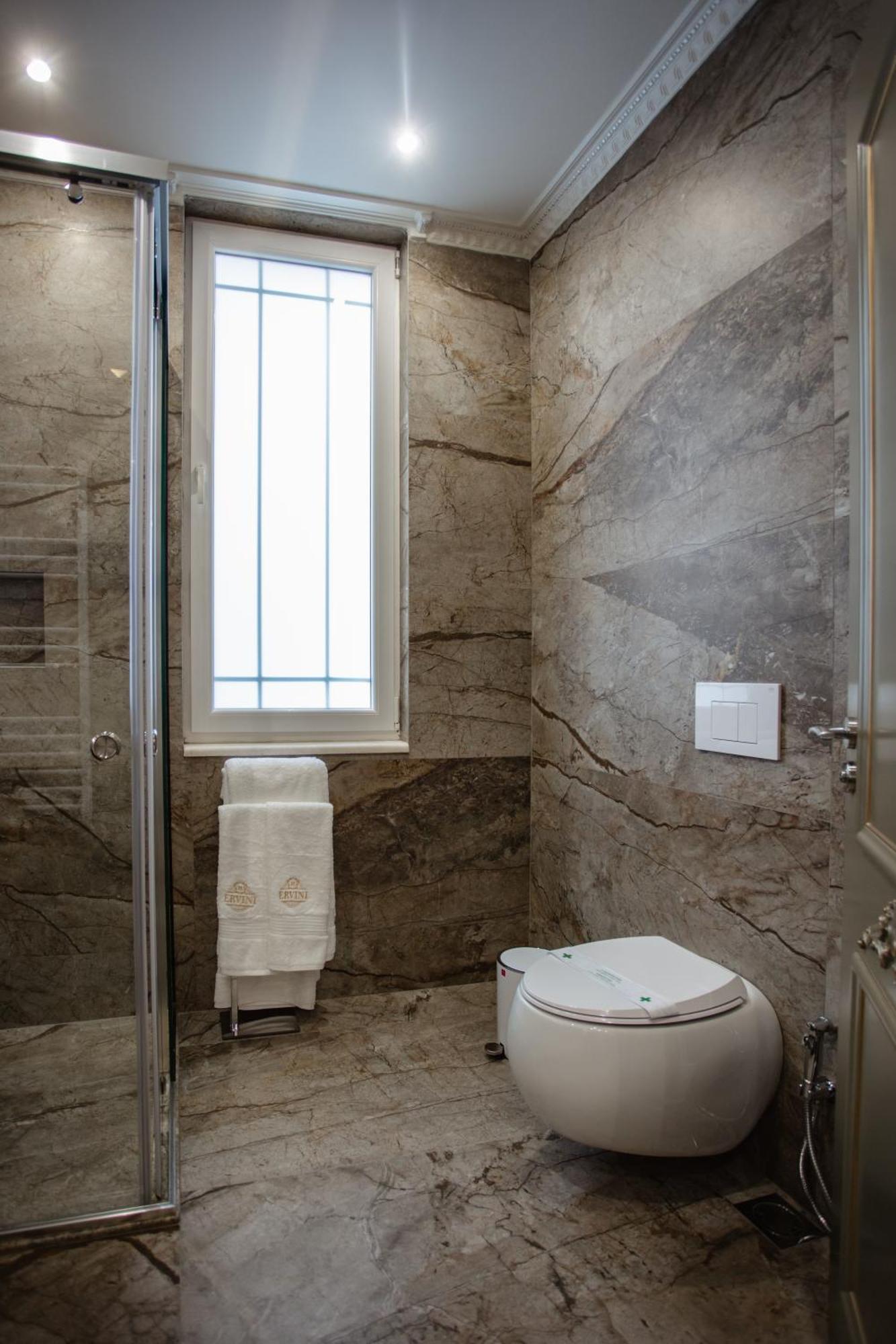 Ervini Boutique Hotel Shkoder Exterior photo