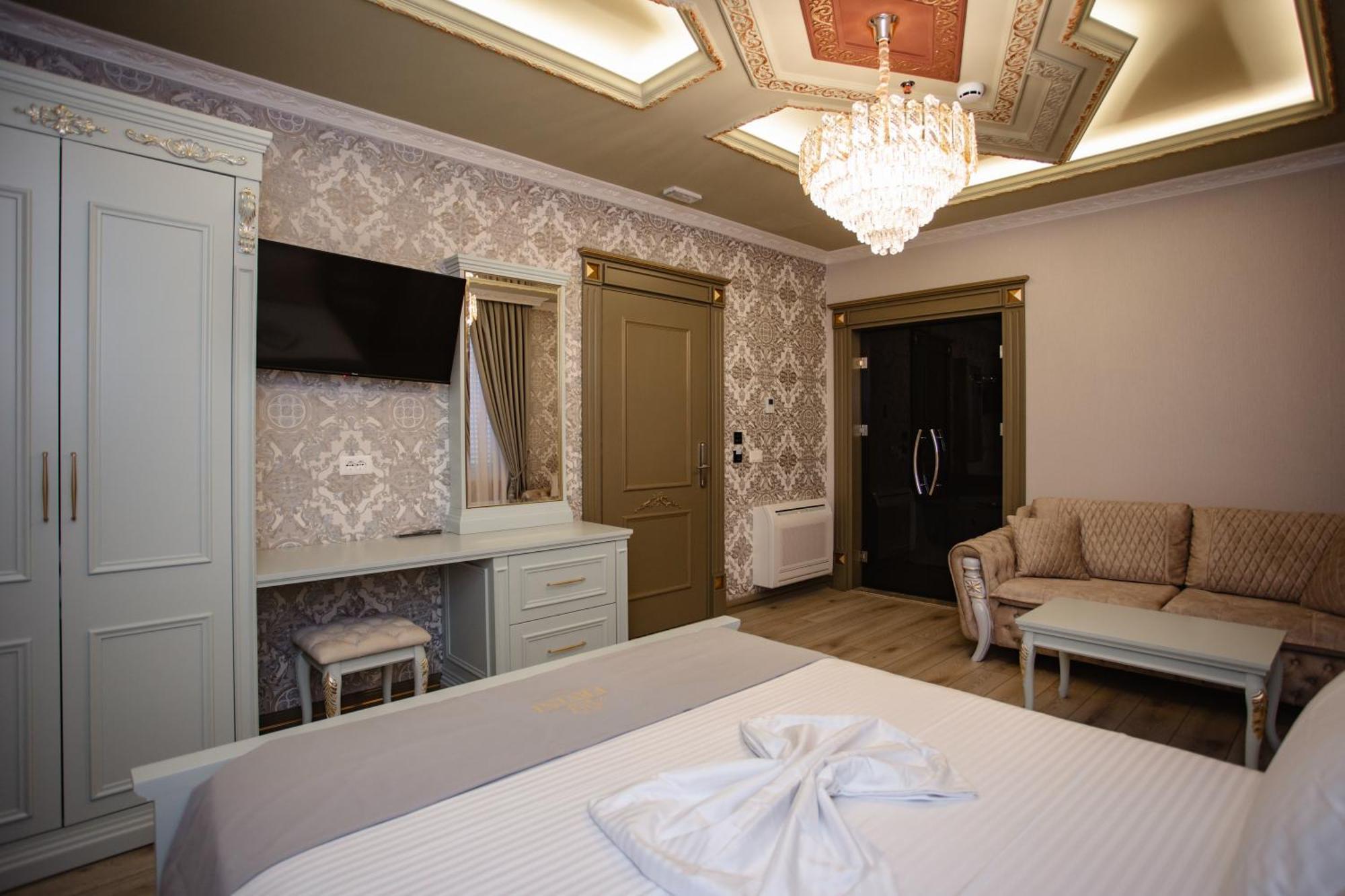 Ervini Boutique Hotel Shkoder Exterior photo