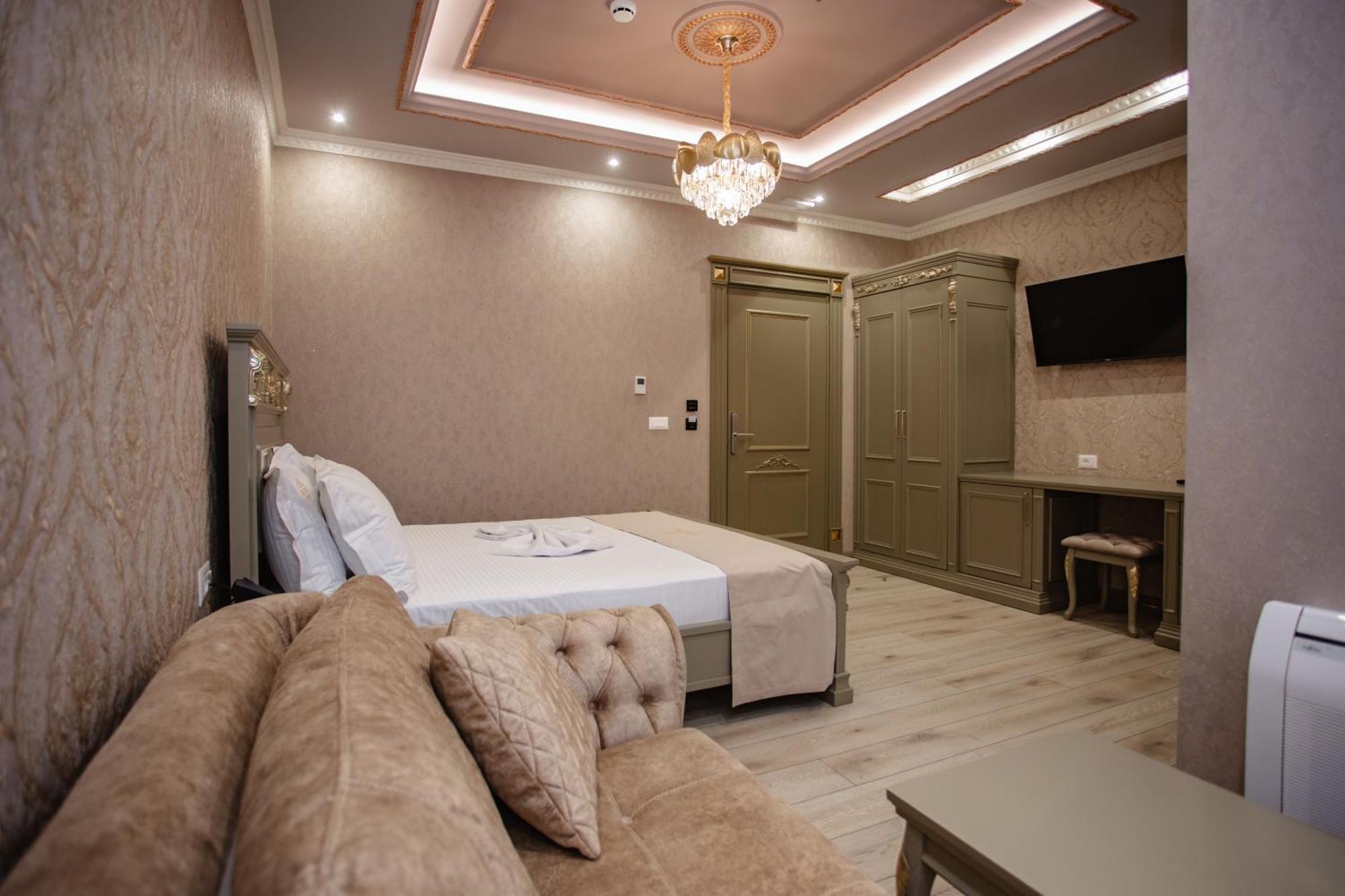 Ervini Boutique Hotel Shkoder Exterior photo