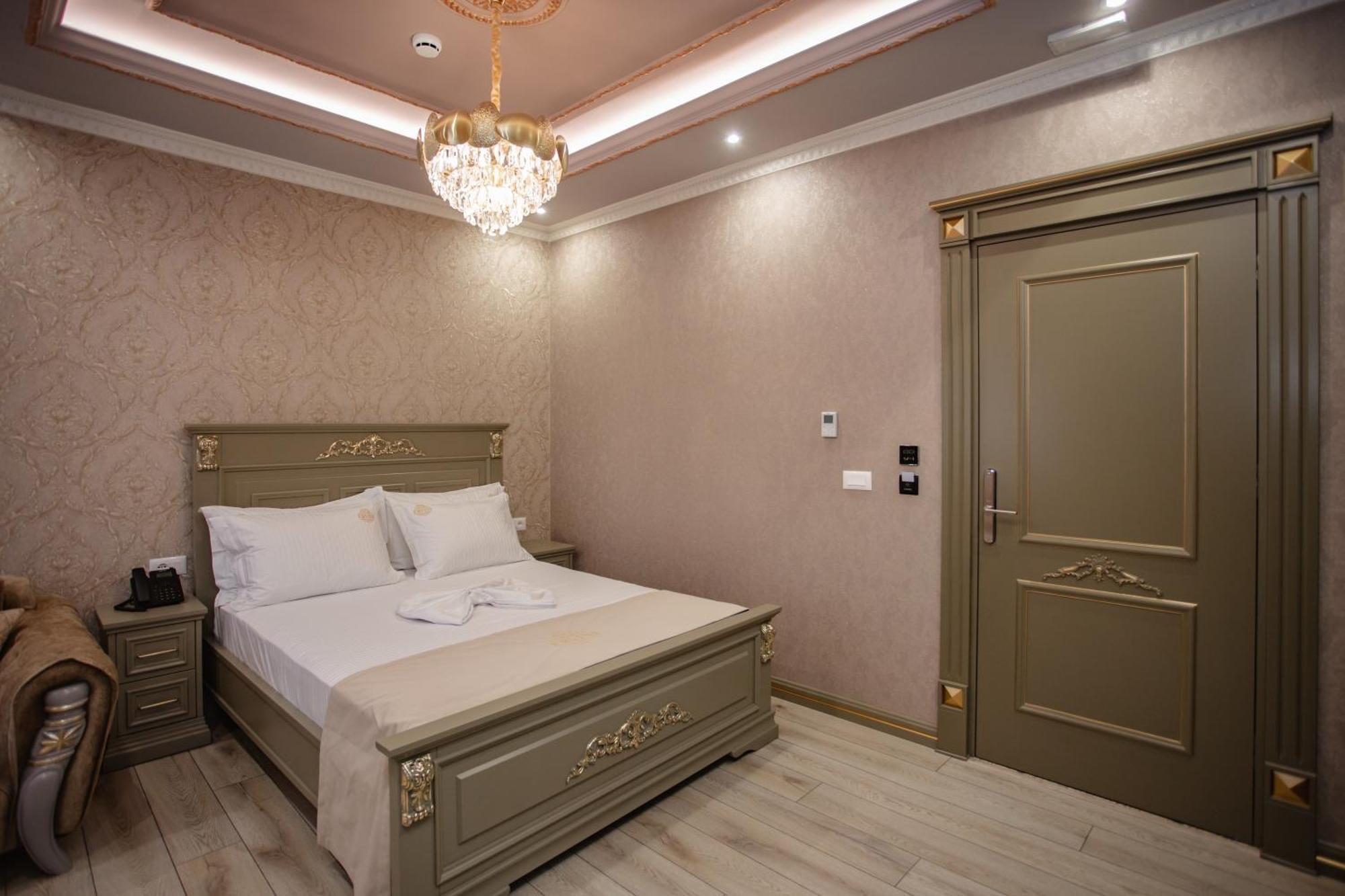 Ervini Boutique Hotel Shkoder Exterior photo