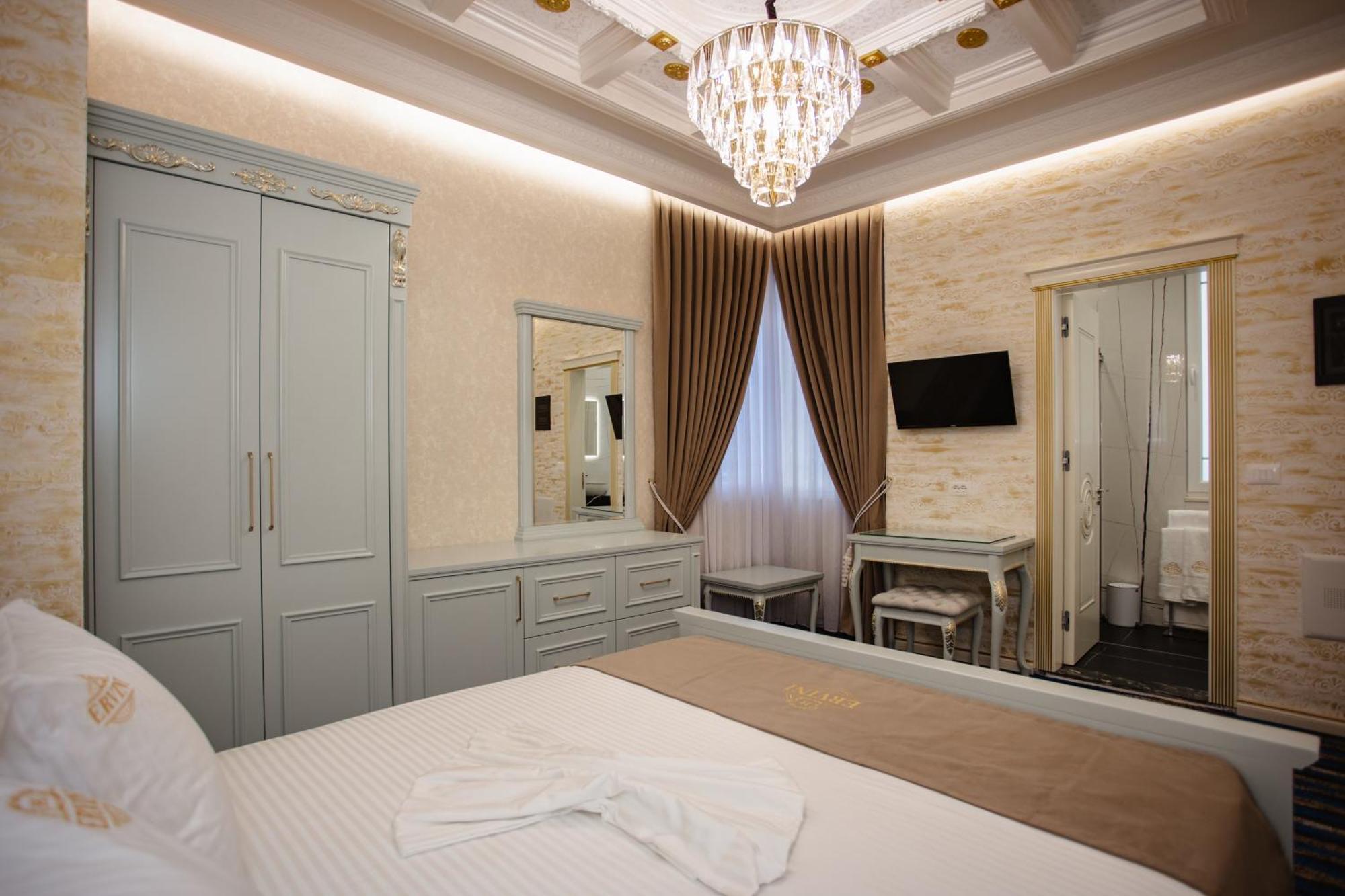 Ervini Boutique Hotel Shkoder Exterior photo