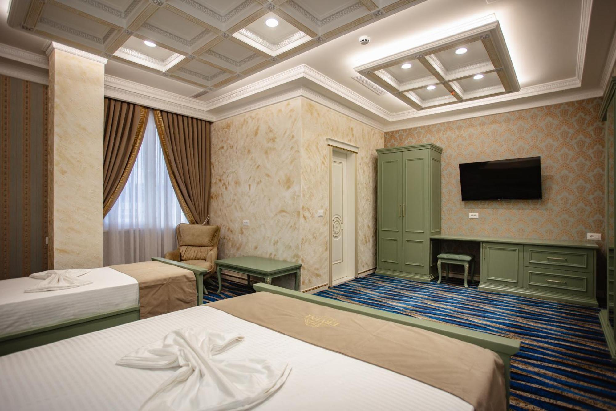 Ervini Boutique Hotel Shkoder Exterior photo