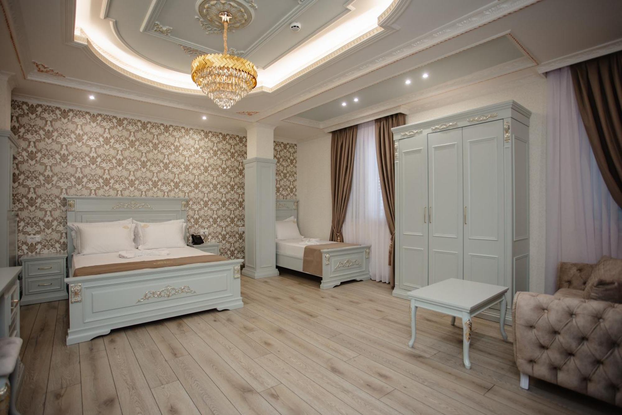 Ervini Boutique Hotel Shkoder Exterior photo