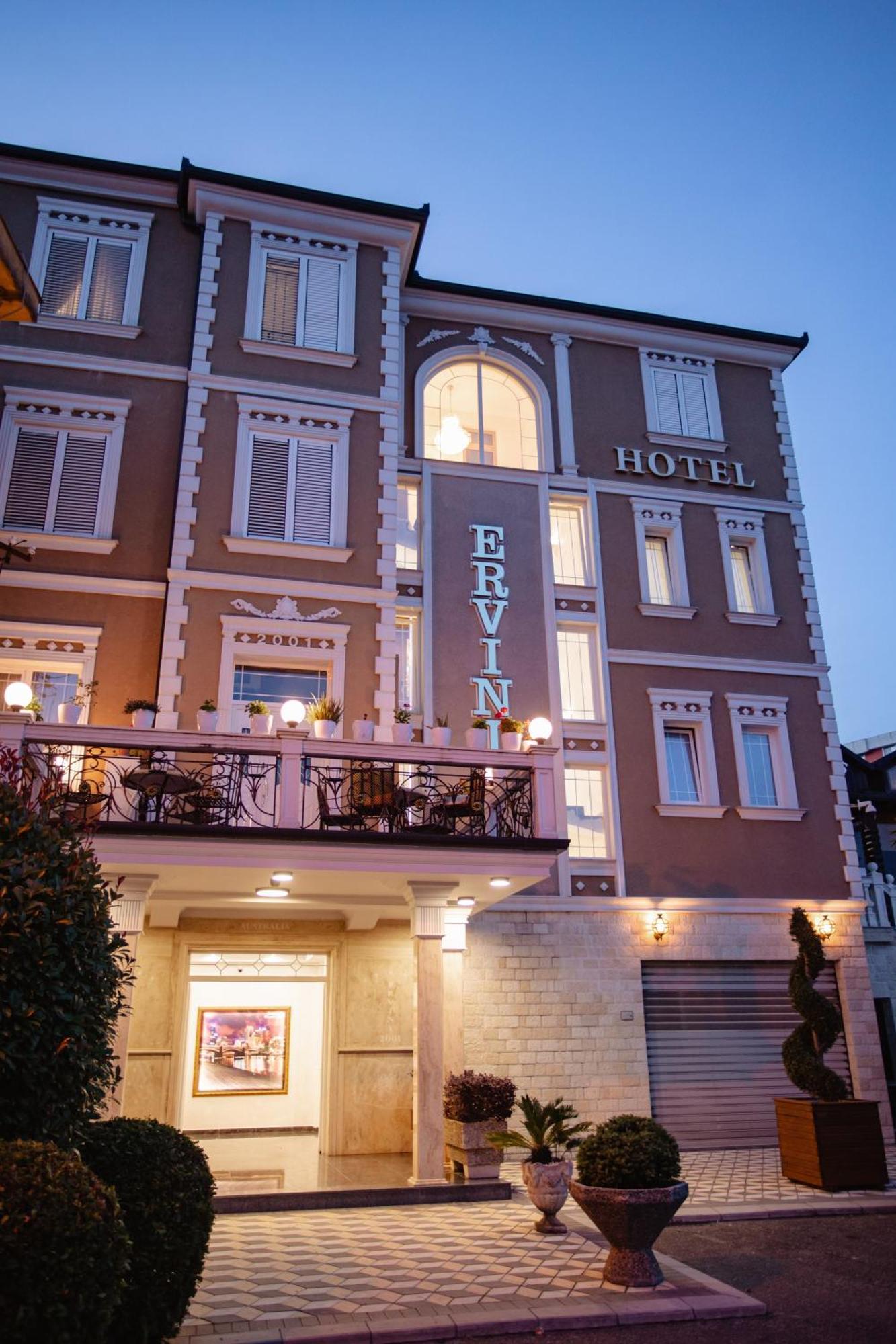 Ervini Boutique Hotel Shkoder Exterior photo